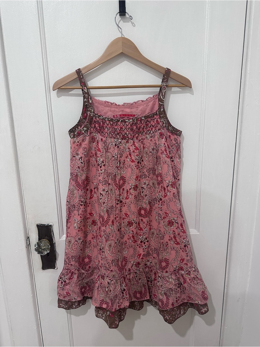 Vintage-Inspired Pink Paisley Ruffle Dress Sz M | boho chic